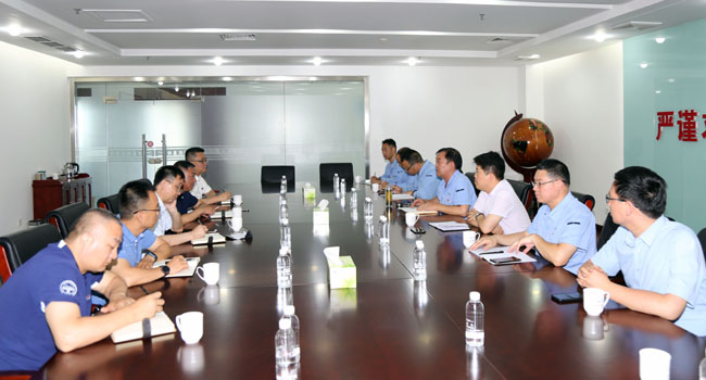 鄭州海關(guān)企管稽查處處長賀方、洛陽海關(guān)關(guān)長郭學(xué)良等到萬基控股集團調(diào)研